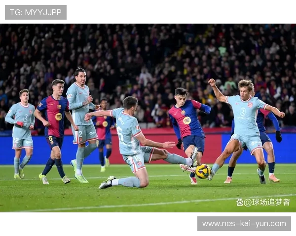 皇马与巴萨你追我赶!西甲冠军悬念再升级 皇马与巴萨你追我赶!西甲冠军悬念再升级